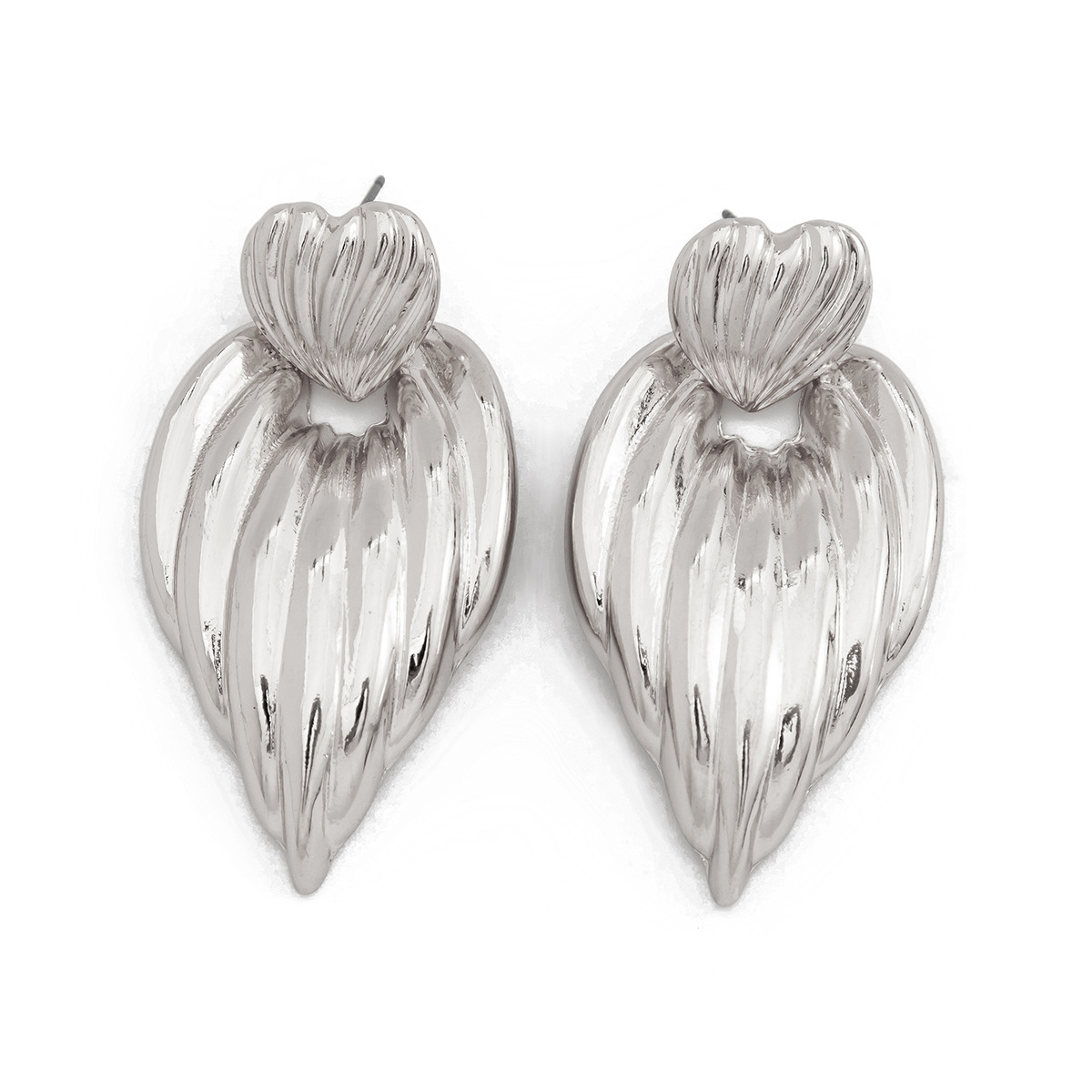 22g Weight Metal Ear Needle Material Drop Earrings, Ear Studs Classification 1 Pair Quantity Holiday, Street Occasion Metal Material Geometric, Heart Shape Pattern All Seasons Season Women's Gender Polished Finish Plating Design Retro, Classic Style Style 1 Pair Retro Classic Style Geometric Heart Shape Plating Metal Drop Earrings Ear Studs 67