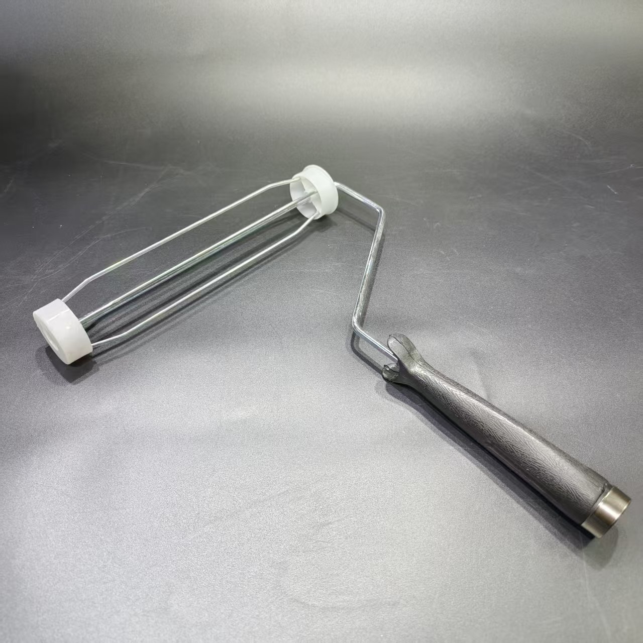 Barril de pintura de látex, mango de cepillo, barril de pintura de 9 pulgadas, soporte de cepillo de comercio exterior, cuatro cables