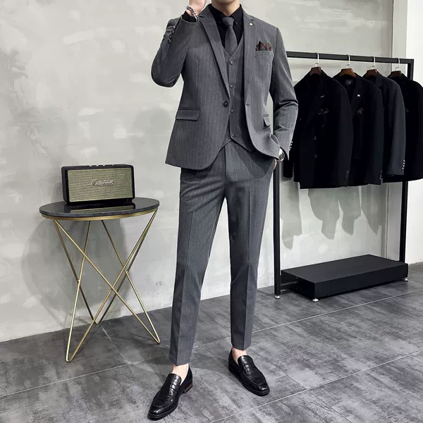 Matt gray two-piece suit (suit + trousers)
