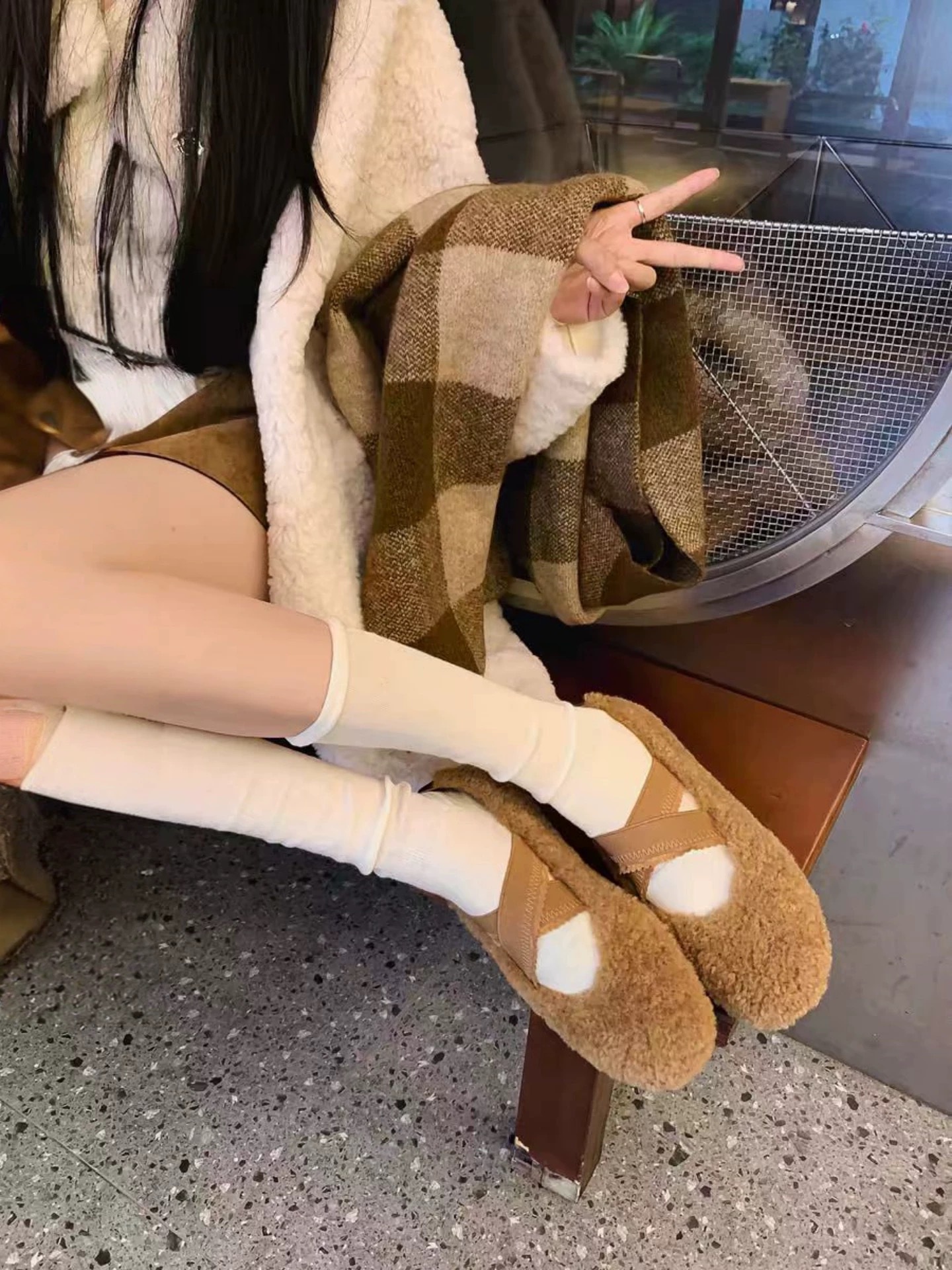 Wool Version ~ Fur Flats for Women 2025 New Flats Non-Slip Cross Strap Lamb Hair Ballet Mary Jane Shoes