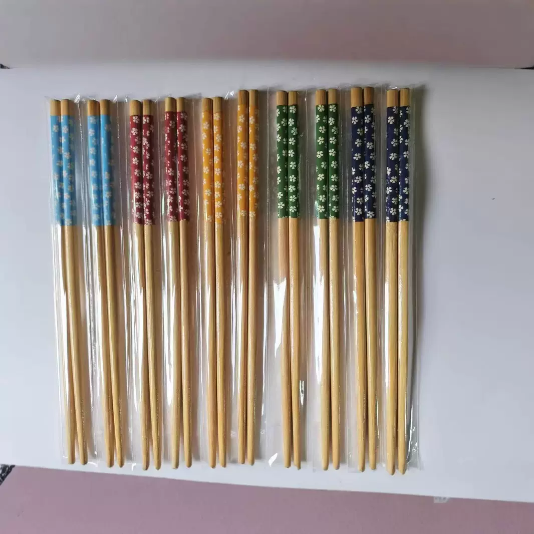 小翠花竹筷5.3*6*22.5cm樱花筷带节套花筷红篮绿竹筷批发油漆筷