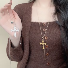 �͹źϽ�ʮ�ֵ����朕r�и߼��К��|�i��朂���С�����|�ƷŮ