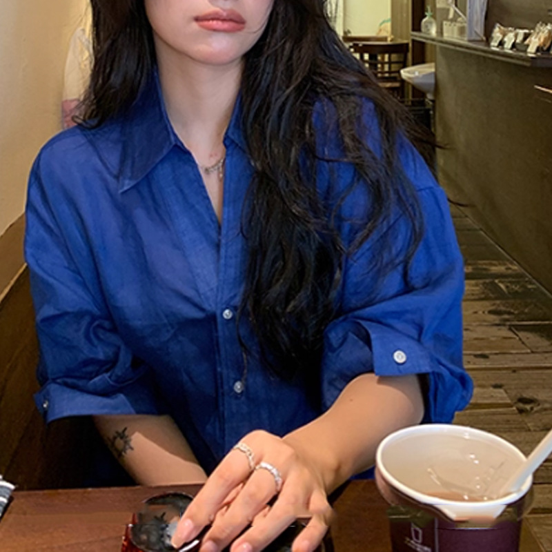 2025显白百搭简约风中袖衬衫女秋季新款高级感宽松设计感衬衣女装