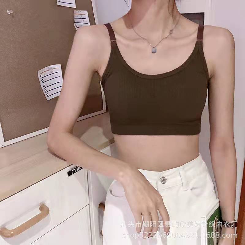 커피색