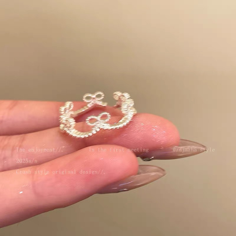 French, Vintage, Graceful, Timeless Pearl Bow Crown For Women, Unique Design With Simple Wavy Lines, Index Finger Ring, Everyday Versatile Ring_voghion.com