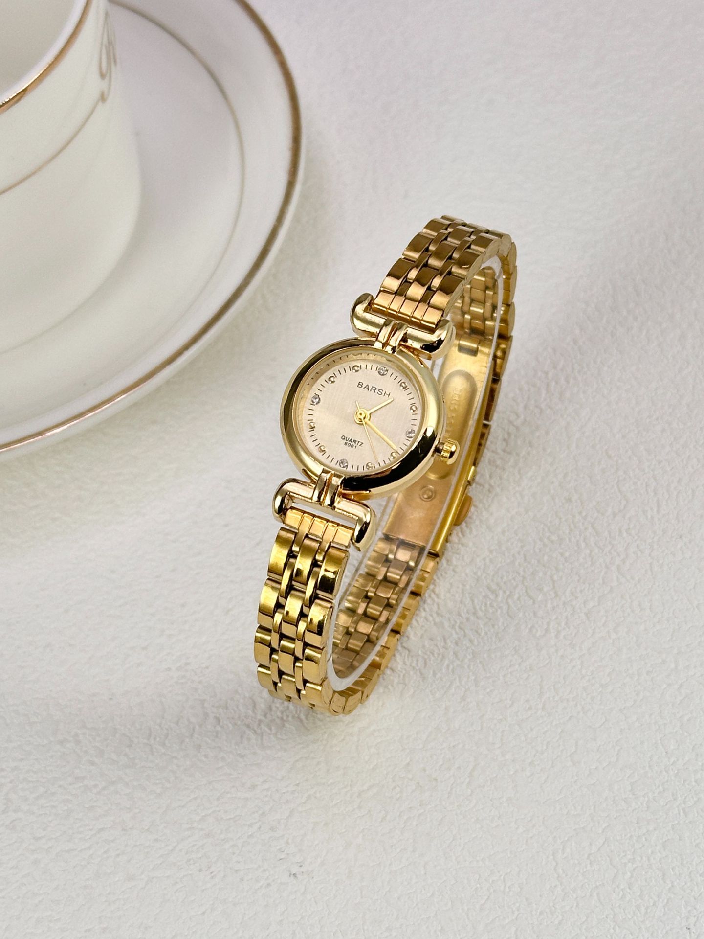 50g Weight Ordinary Glass Mirror Material Stainless Steel Strap Material Watch Classification Pointer Display Type Folding Buckle Buckle Style Round Dial Shape Holiday, Daily Occasion Quartz Movement Solid Color Pattern All Seasons Season Women's Gender Vintage Style, Classic Style Style Vintage Style Classic Style Solid Color Other Printing (Printing) Quartz Watch 无