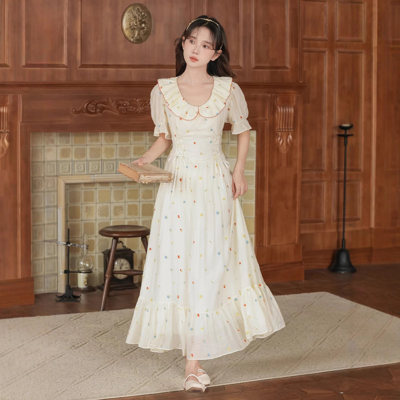 Women's Clothing French Retro Gentle Style Embroidered V-Neck Ruffle Dress Sweet First Love Court Style Dress