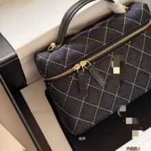 Jennieͬ��ţ�в�����Ҹ�°���2025�¿��������Ů��w053