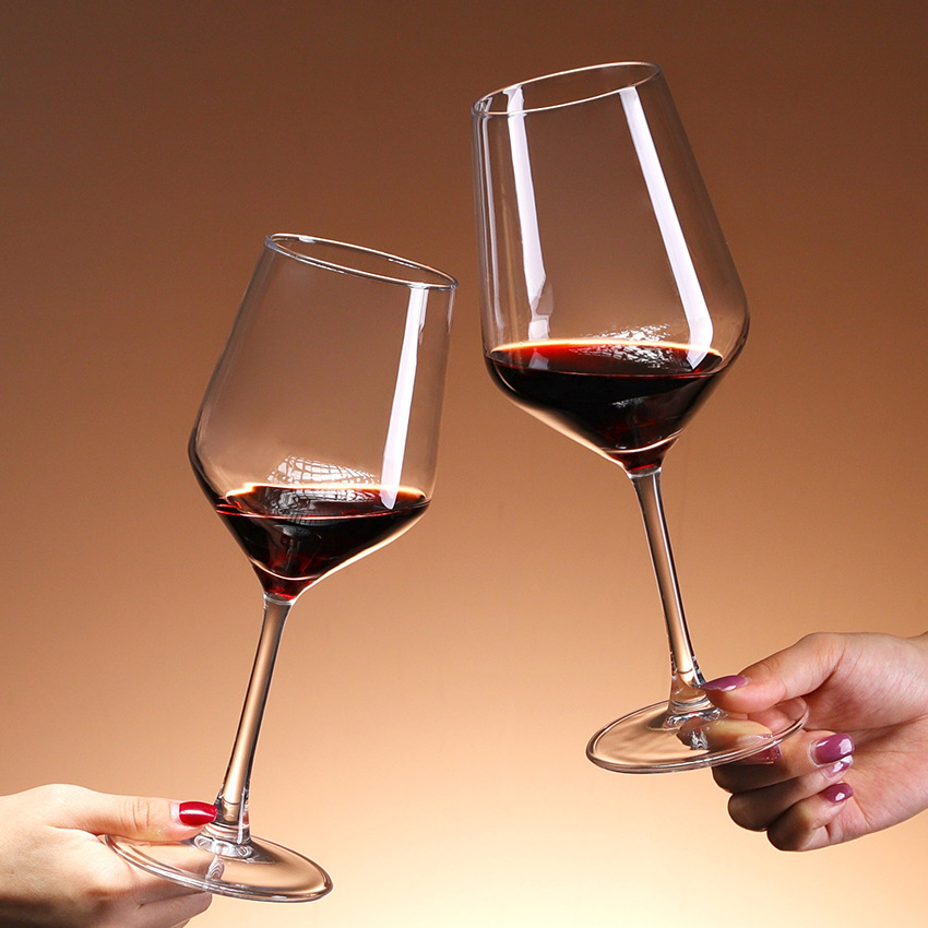 Taza de vino en forma de V gran taza de vino de cristal de borgoña gruesa gran taza de vino de vino de lujo ligera taza de pie alto