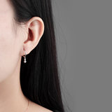 Корейские универсальные ретро дизайнерские модные серьги с цирконом, простой и элегантный дизайн, оптовые продажи