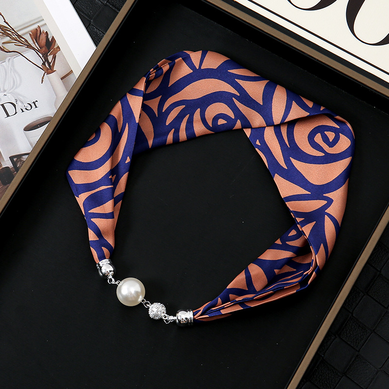 Nuevo clásico retro blanco y negro onda francesa punto de succión hebilla correa de cabello bufandas perezosas multipropósito temperamento collar clavícula hebilla