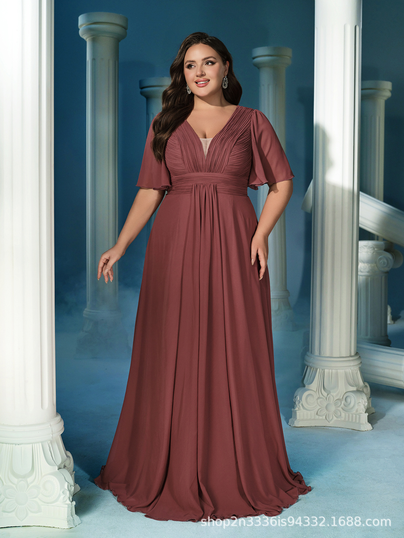 2024 nuevo tamaño transfronterizo V-collar chiffon vestido de dama de honor colgante vestido de lujo ligero