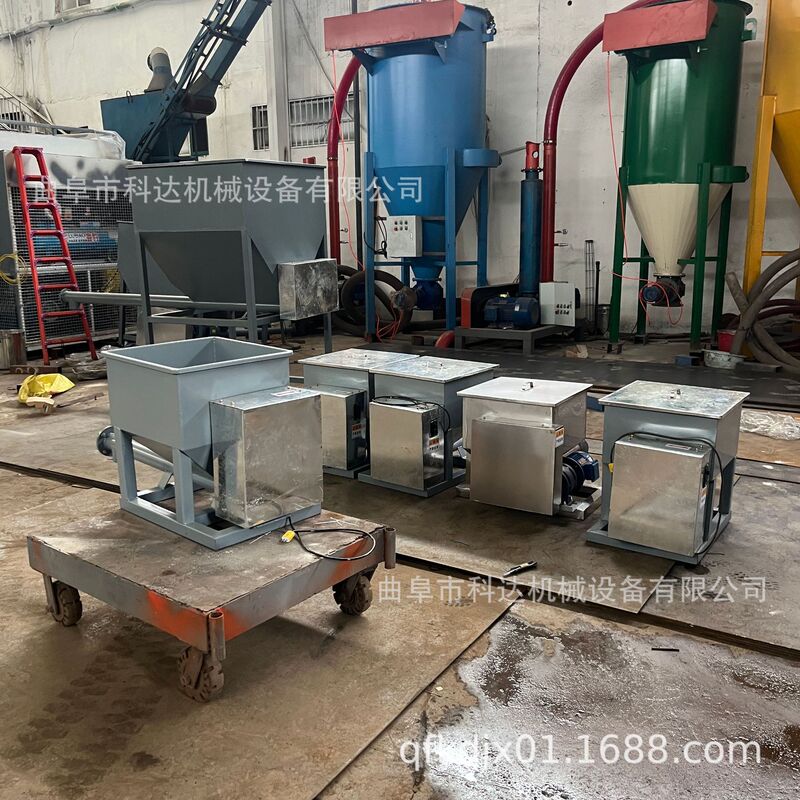 Carbon Steel Protein Powder Screw Feeder Small Output Uniform Powder Feeding Flavoring Agent Feeding and Adding Powder Equipment Carbon Steel Protein Powder Screw Feeder Small Output Uniform Powder Feeding Flavoring Agent Feeding and Adding Powder Equipment