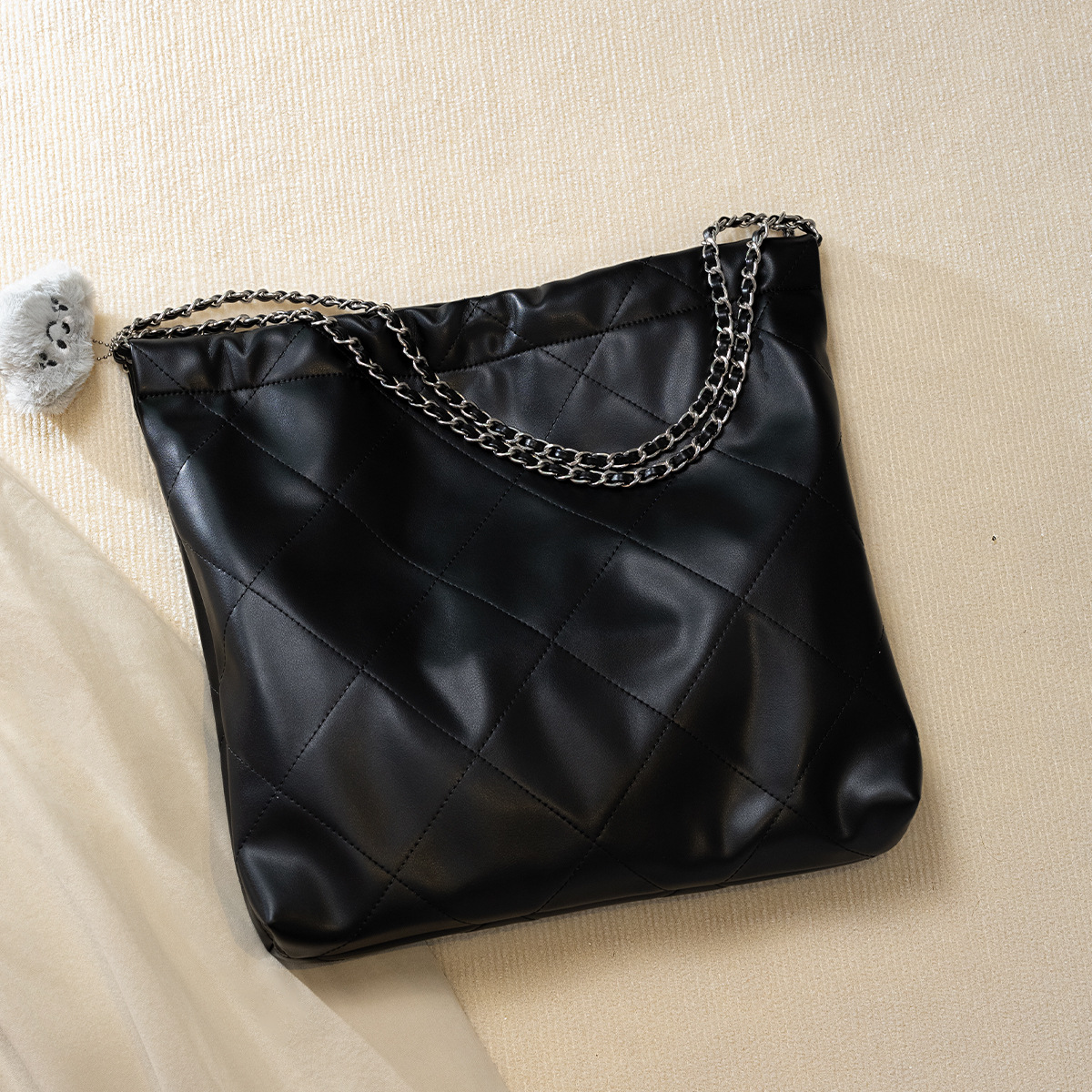 Bestseller: Neue Modell 2026 Tasche, gesteppte Ketten-Schultertasche mit Achselgurt, geräumige Tragetasche_voghion.com