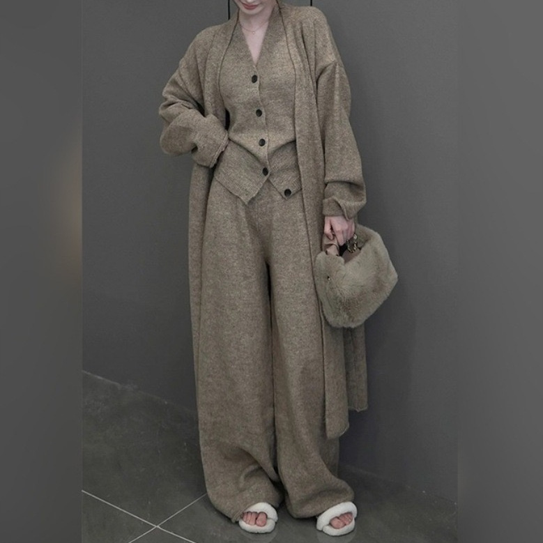 Women's Clothing High grade lazy temperament simple knitted suit autumn and winter new sleeveless vest sweater cardigan pants three piece suit_voghion.com