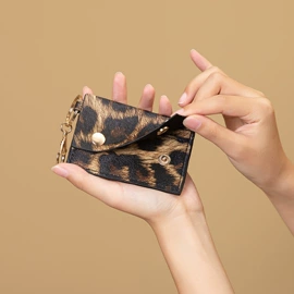 挂饰挂件;发夹;饰品配件