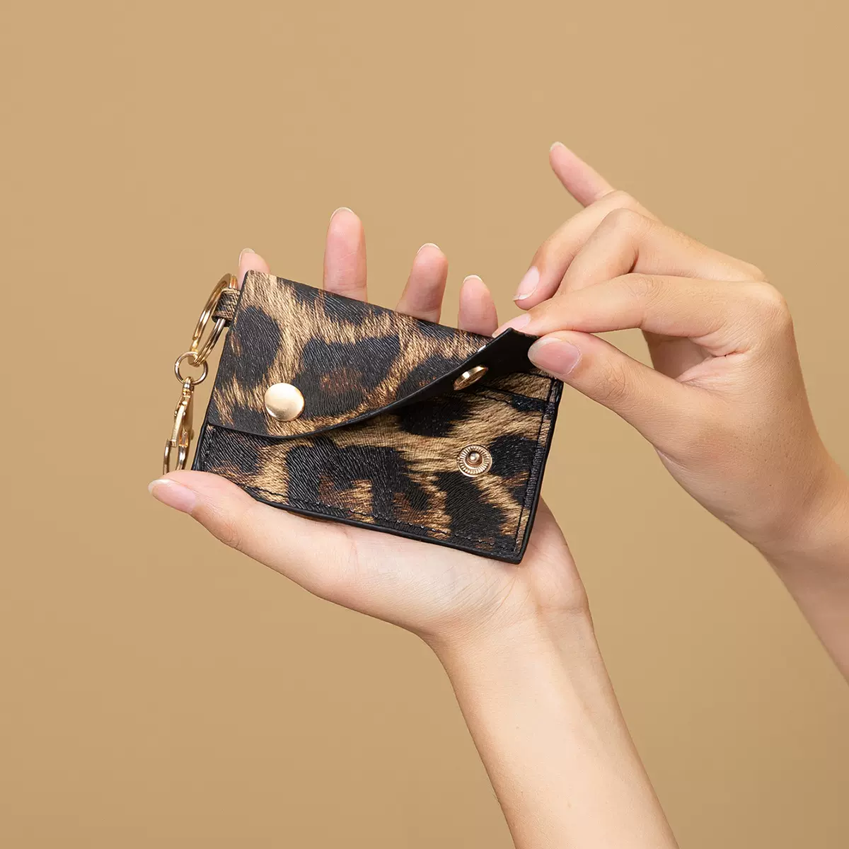 跨境新款豹纹PU皮革钥匙扣挂件女零钱包卡包手拿包证件包亚马逊