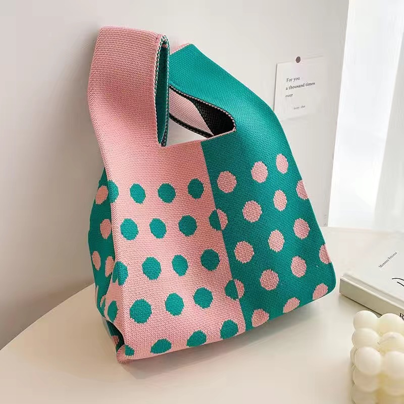 스플라이싱 폴카 도트 핑크 그린