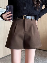 a字欧货秋冬季休闲毛呢的黑色新款2024高腰靴子外穿短裤女靴裤配