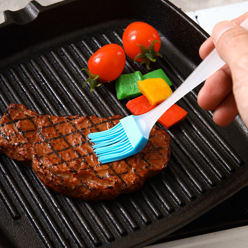 Silicone Oil Brush, Small, Detachable, Non-Shedding BBQ Spice Brush, High-Temperature Resistant Baking Brush, 6g BBQ Brush