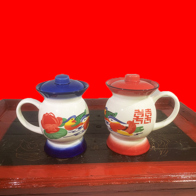 Red celebridad creativa taza de agua de cerámica, clásica nostálgica, taza de té de marca de estilo antiguo, taza de urina de inodoro extraña
