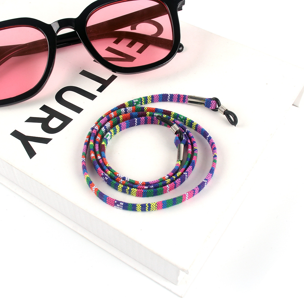 Amazon ventas transfronterizas gafas de viento bohemias cuerdas de colgante gafas de cadena con gafas de viento nacional para evitar la caída de la cuerda
