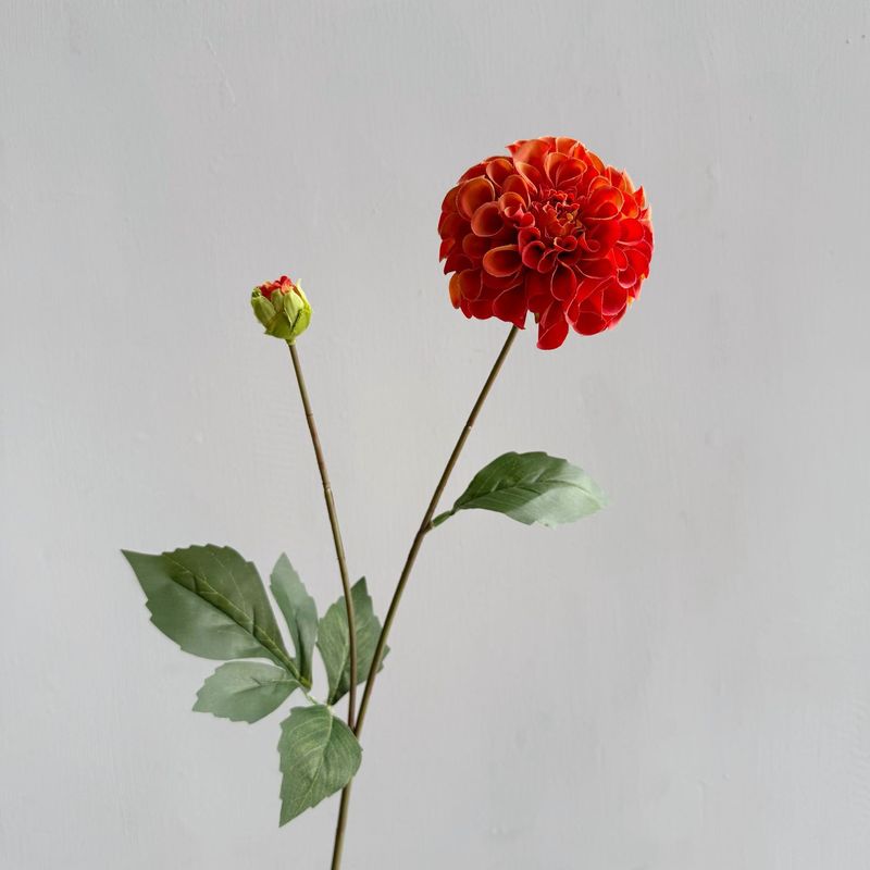 高品質の手触りの保湿の2頭の大きい麗花の結婚祝いの置物の家の装飾の絹の花の偽の花の撮影の道具の卸売り|undefined
