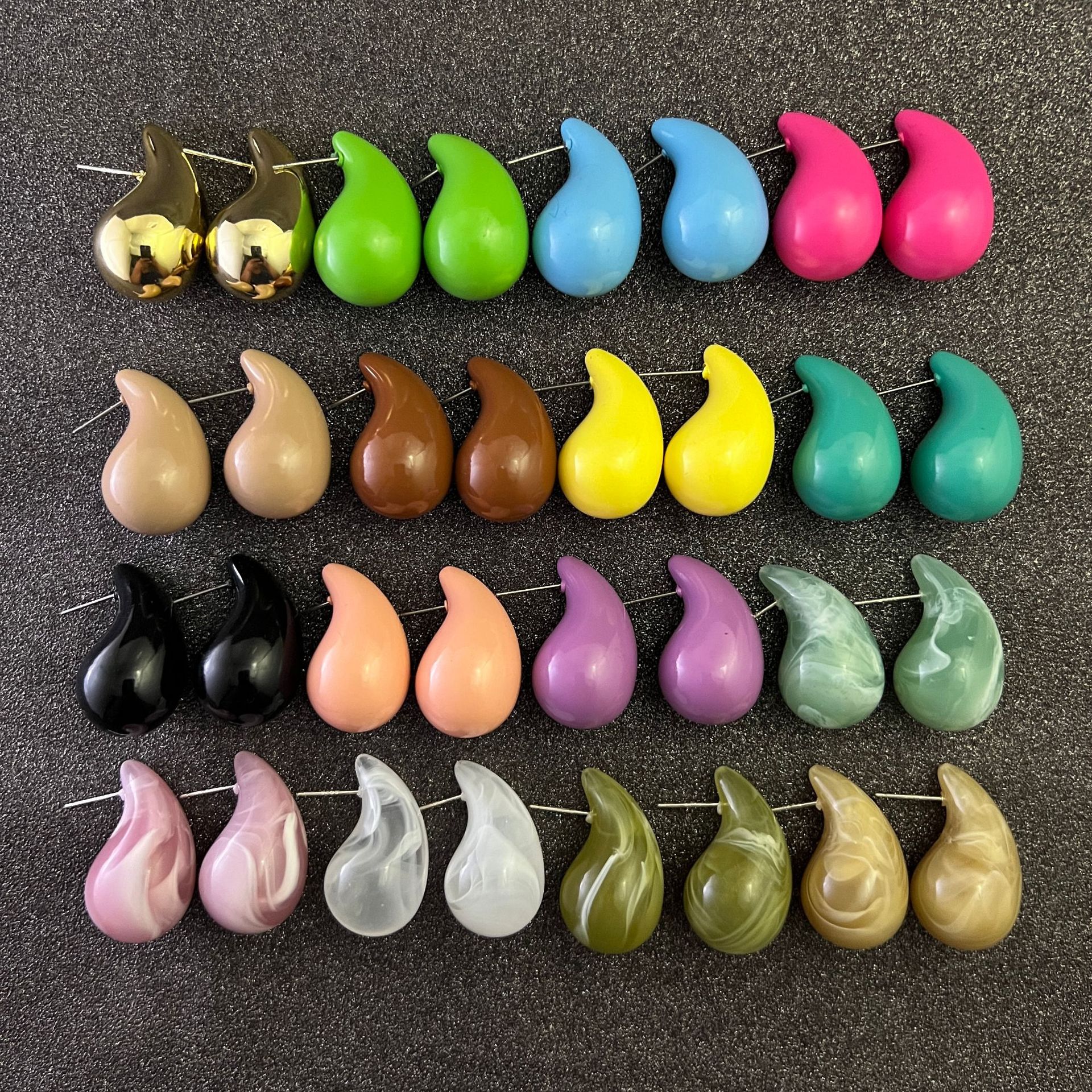 28g Weight 1 Pair Vintage Style Water Droplets Oil Injection Arylic Ear Studs