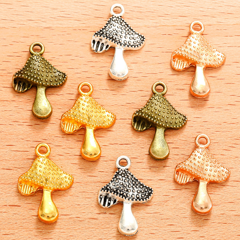 DIY Alloy Jewelry Accessories Mushroom Pendant Creative Bracelet Necklace Decorative Pendant Pendant K38 DIY Alloy Jewelry Accessories Mushroom Pendant Creative Bracelet Necklace Decorative Pendant Pendant K38