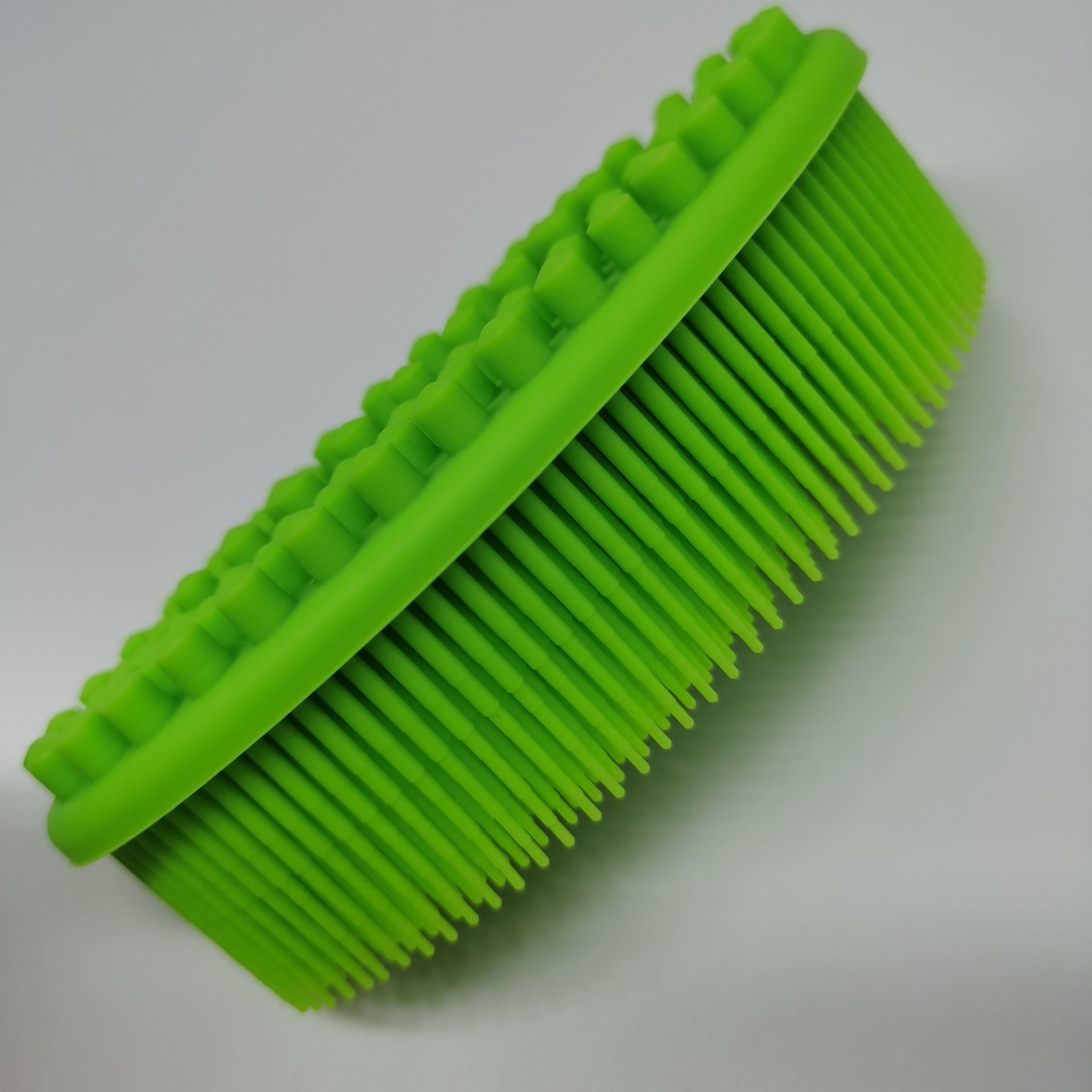 플랫 샤워 브러시(에메랄드 그린)
