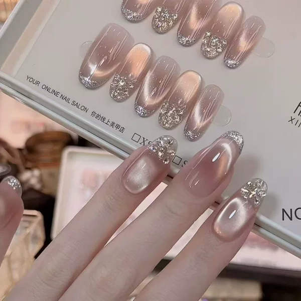 [No Regrets] Purely Handmade Wearable Nails with Pure Desire Cat Eye Effect, High-End Handmade Nail Art Pieces, Pack of 10