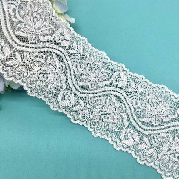White lace elastic underwear