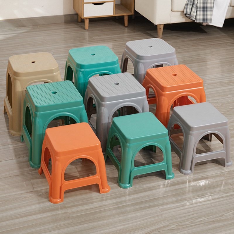 Taburete de plástico engrosado, sala de estar de moda para el hogar, taburete pequeño económico simple, antideslizante y duradero, mesa de comedor, taburete, restaurante de baño