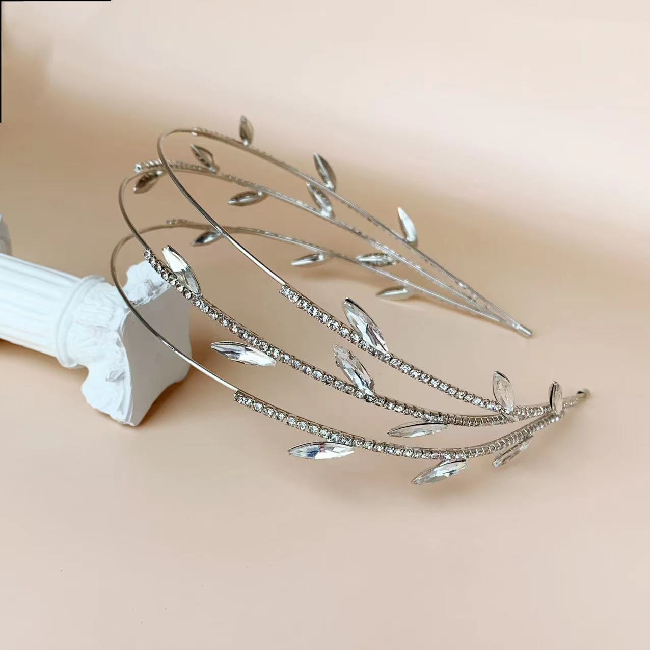 Fashion Leaf Iron Inlay Rhinestones Hair Band