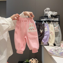 女宝宝运动裤2025春季新款女中大童休闲裤百搭婴儿百搭外穿长裤