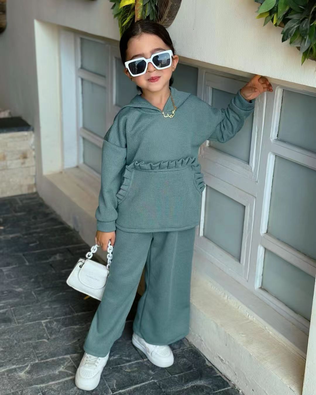 Vêtements pour enfants 2024 automne loisirs sports nouveau pull à manches longues couleur unie costume ins_voghion.com