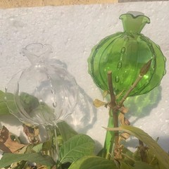 レーザー/黄色のザクロの花をやる器の自動花をやる器の創意装飾の鉢植えの水をやる器のガラス工芸品