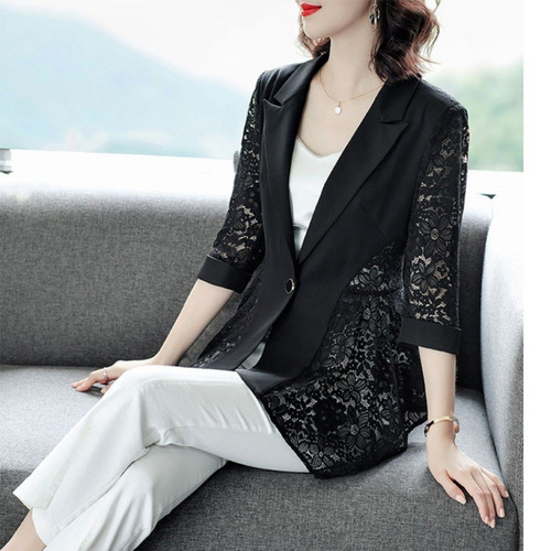 Trendy petite blazer, thin seven-quarter sleeve jacket for women—new summer style, lace-matched, fashionable, elegant, slim-fit cardigan for outerwear.