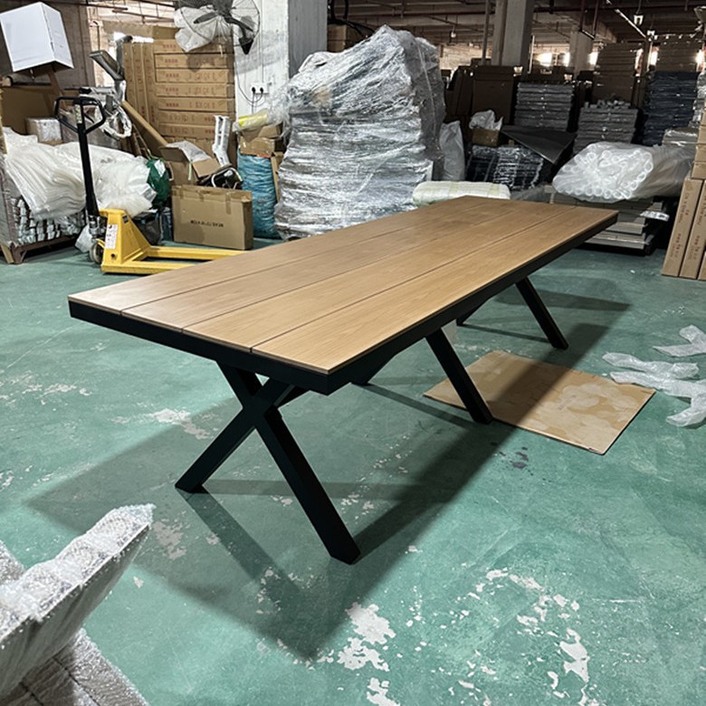 Mesas y sillas de patio al aire libre, mesas grandes, balcones, campamentos de ocio, mesas y sillas de madera de plástico de madera anticorrosiva, mesas exteriores de café y té con leche