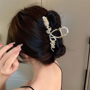 �߼��к��s���|�P�l���~�A��Ů���X�׽���ץ�A�l�A����ٴ�l�Ů