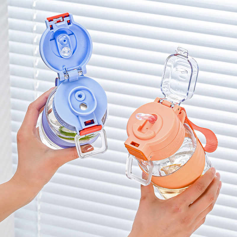 Nuevo encantador copas de bebida antideslizantes a prueba de quemaduras resistentes a altas temperaturas tazas de agua deportivas inodoras para niños tazas de agua para adultos