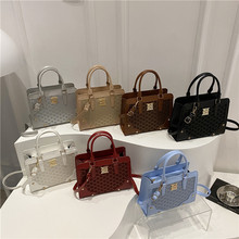 气质斜挎单肩字母复古大容量休闲2025新款潮唯美拼接时尚小方包