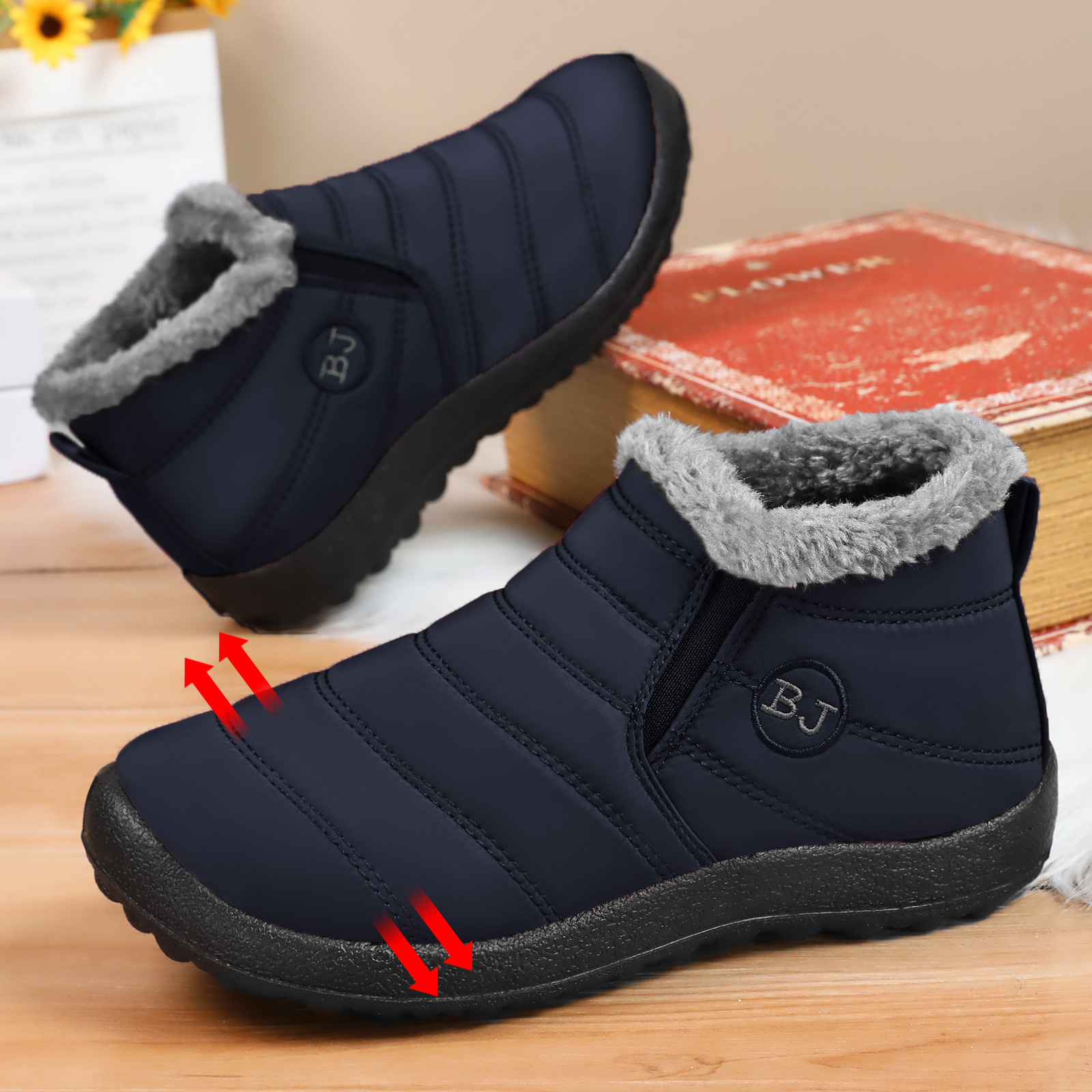 Zapatos de algodón para parejas transfronterizas botas de nieve de tamaño grande botas de algodón gruesas botas de poliuretano calentadas botas cortas a prueba de frío zapatos de mujer