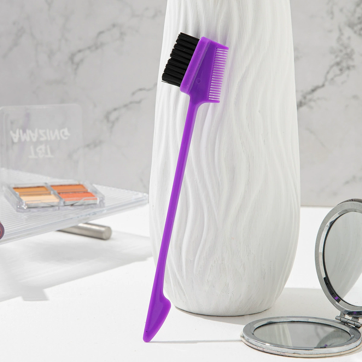 Double-sided brush for eyelashes, wax (Двусторонняя щетка для ресниц, воск)