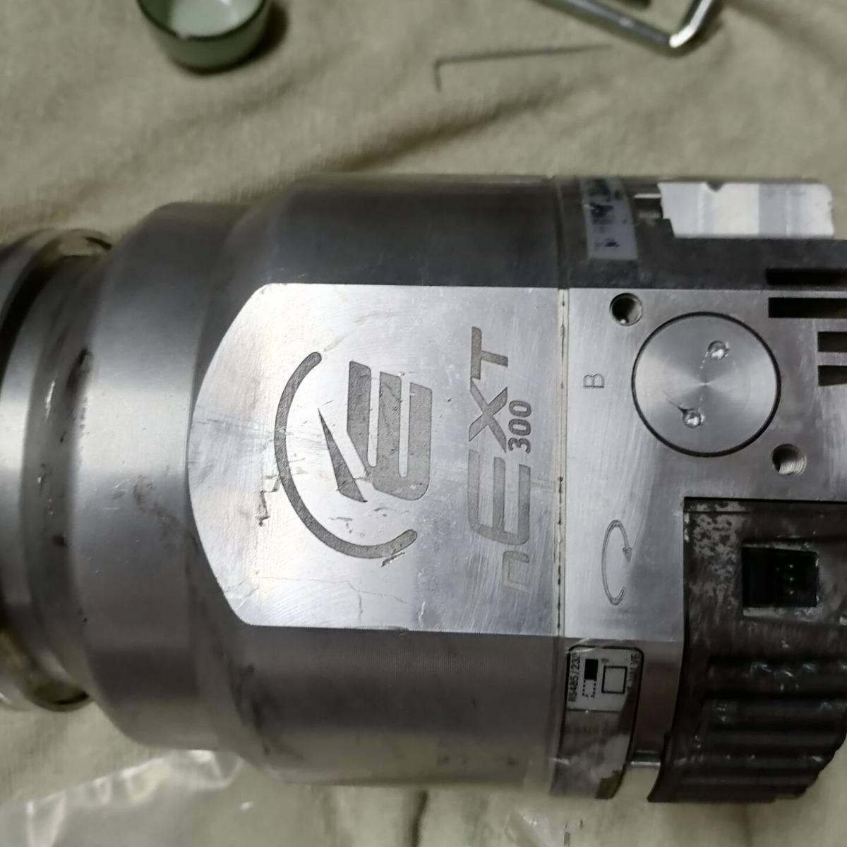 nEXT300分子泵爱德华24-48V，维修EDWARDS爱德华分子泵