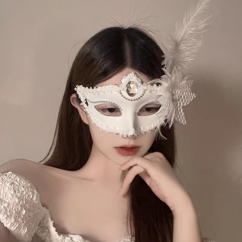Masquerade Party mask half face sexy lace feather mask Halloween mask decoration props headdress