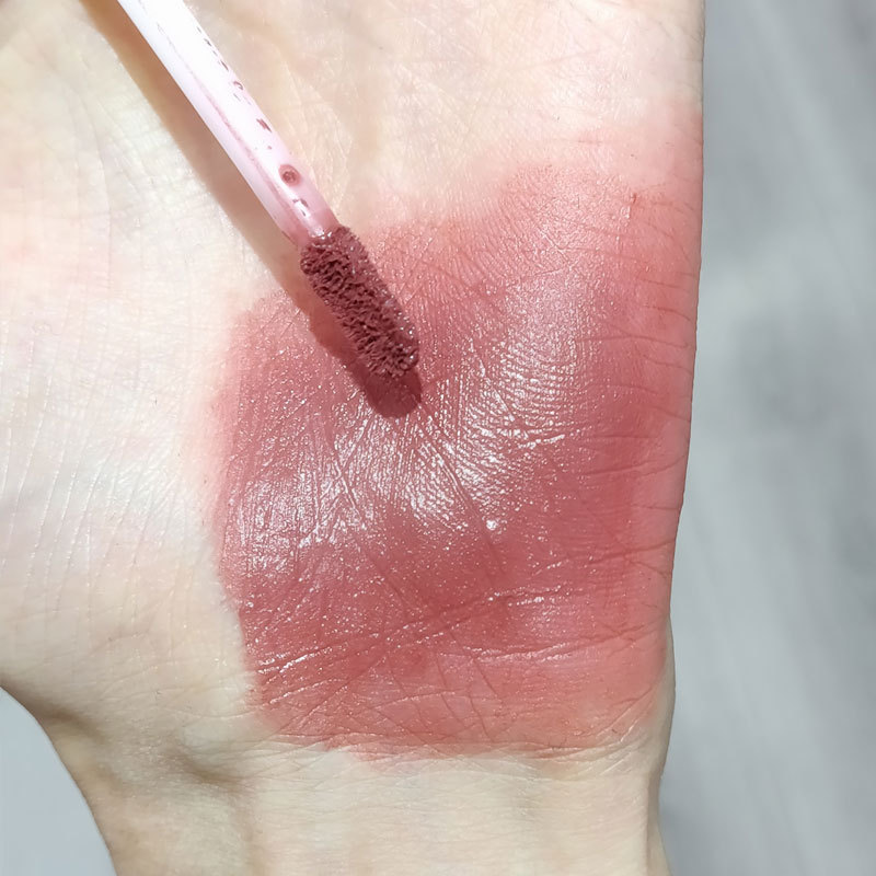 翠黛工厂 雪糕唇釉冰淇淋女丝绒哑光雾面唇泥显白口红礼盒加工oem