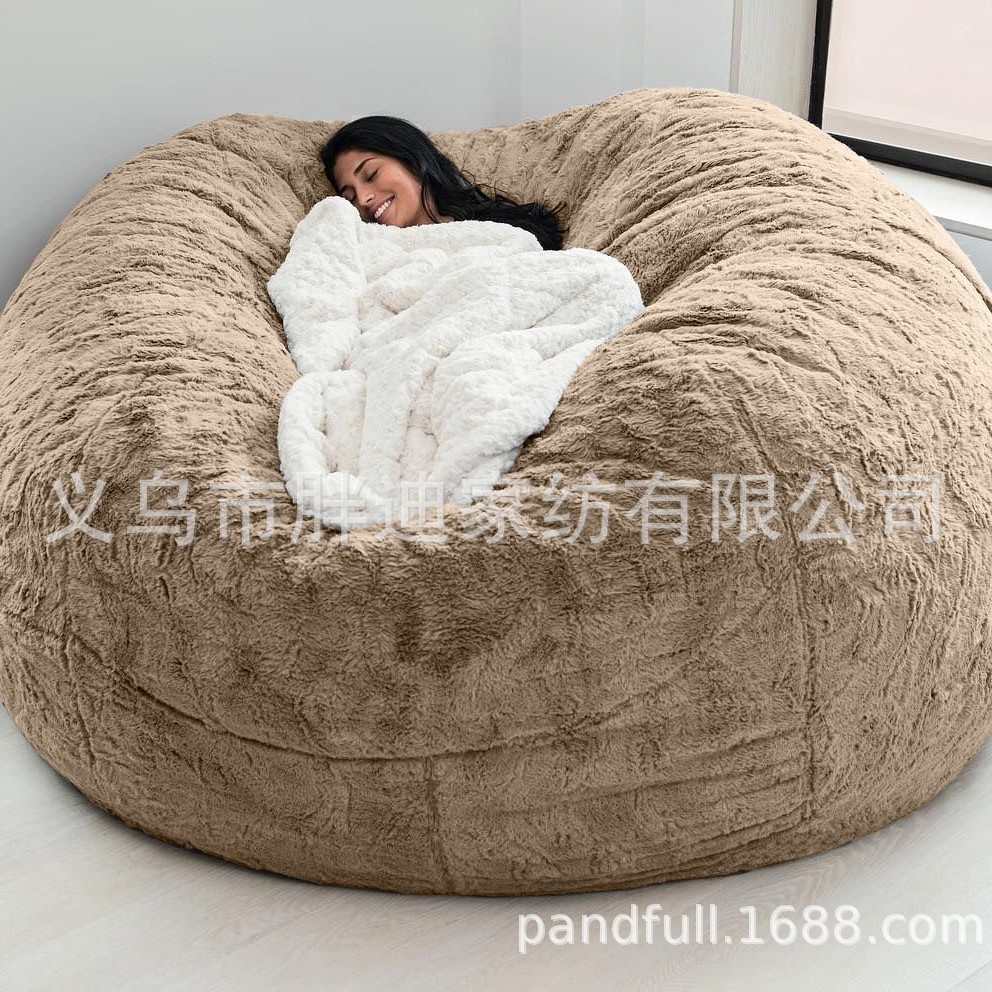 필러가없는 카키 코트