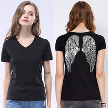 跨境女装2023欧美风ins潮流天使的翅膀烫钻短袖T恤女V领带钻体恤