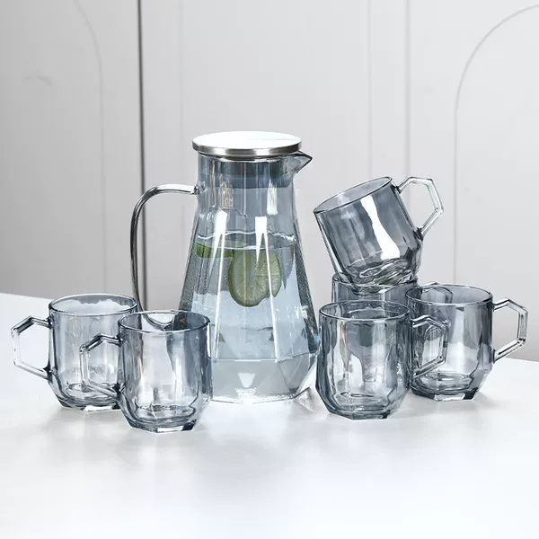 One pot of smoke and ash, six cups [1 pot + 6 cups] default silver cover